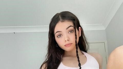 Девушки на час: Идеал тела и отсутствие душевной атмосферы в мире интимного досуга Девушки на час: Идеал тела и отсутствие душевной атмосферы в мире интимного досуга